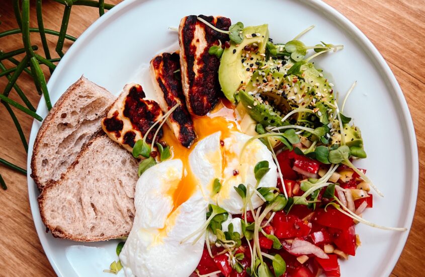 Fresh And Creamy Breakfast Bowl