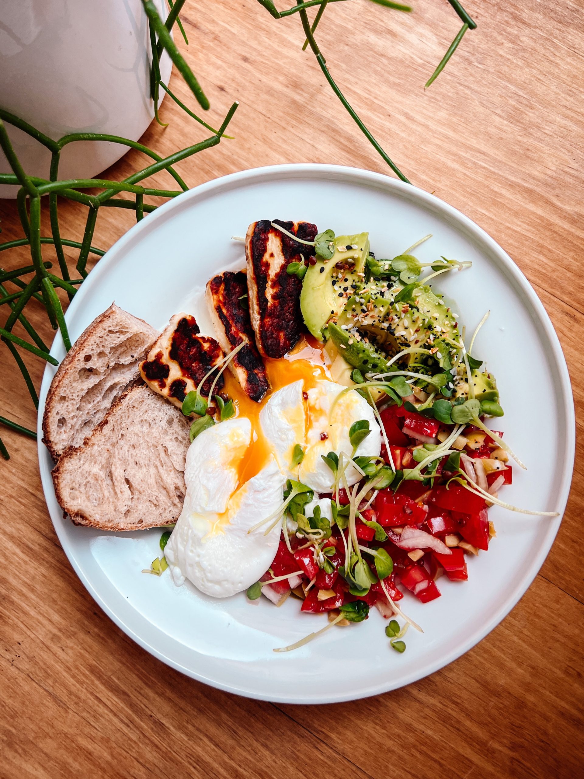 Fresh And Creamy Breakfast Bowl